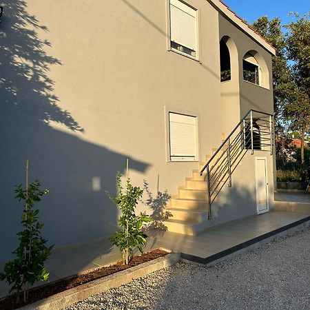 Apartmán Ap Jurisic Bibinje Exteriér fotografie